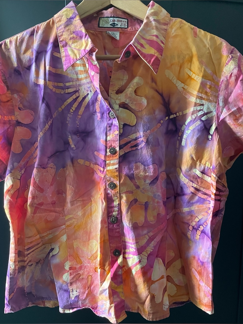 Caribbean Joe Tie-Dye 💯 percent cotton button up blouse